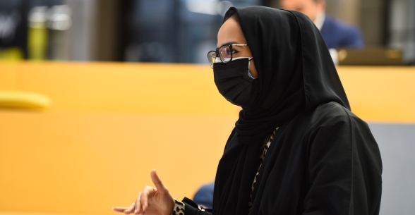 Woman attending a Thunderbird event at the DIFC